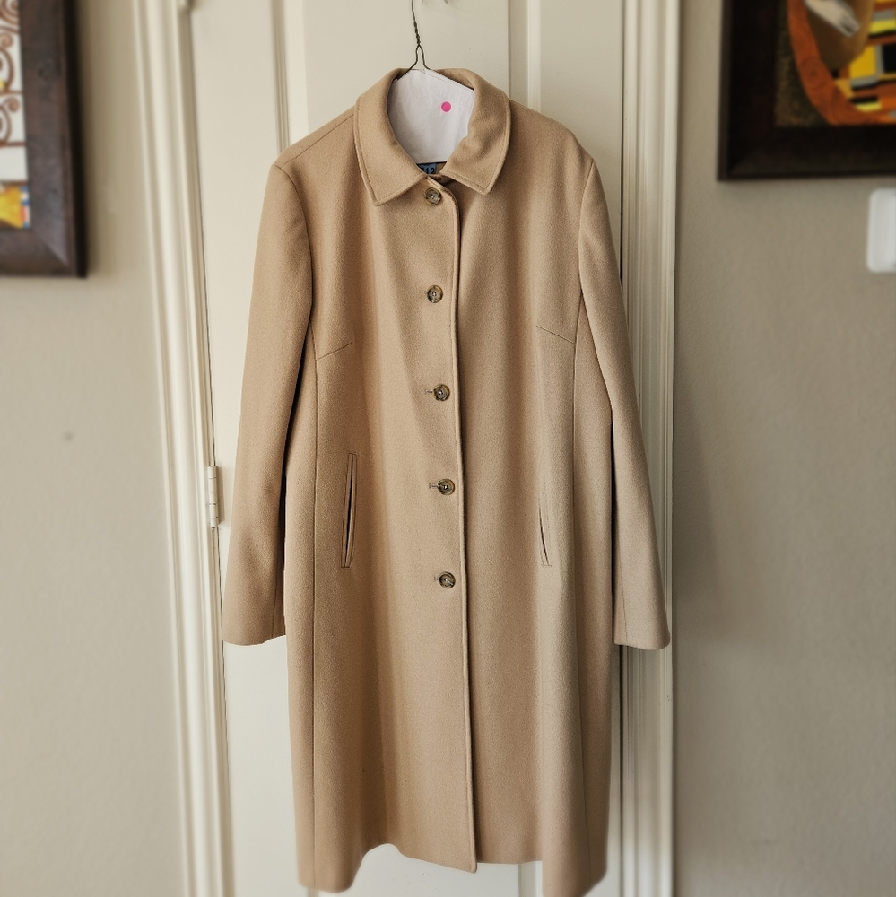 Banana Republic Tan Trench Coat Timeless Classic